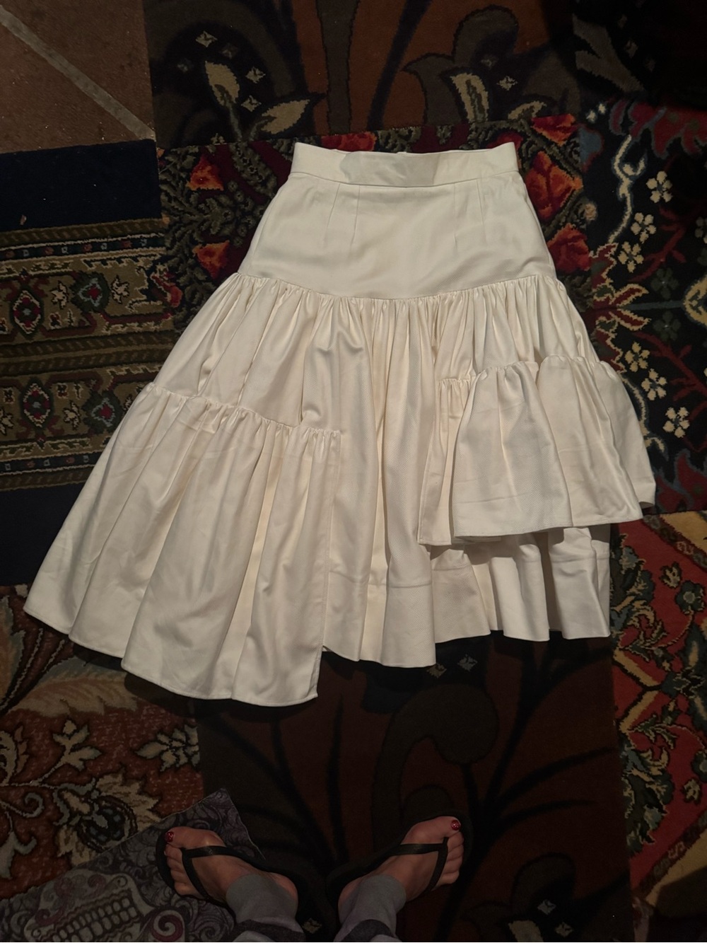 Classic Dropped Waist White Tiered Full Cocktail Skirt 6-8